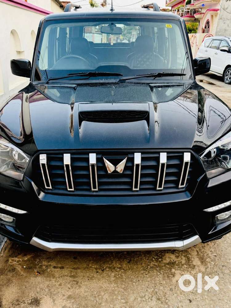 Mahindra Scorpio 2025 Diesel Manual
