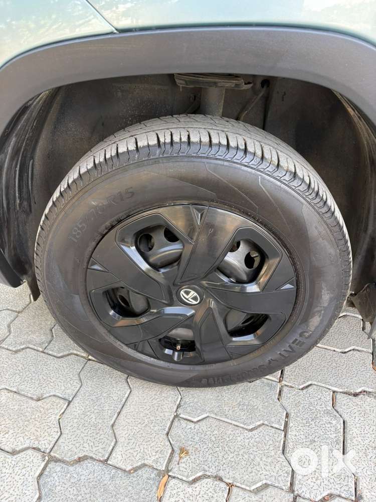 Tata Punch Petrol 2023