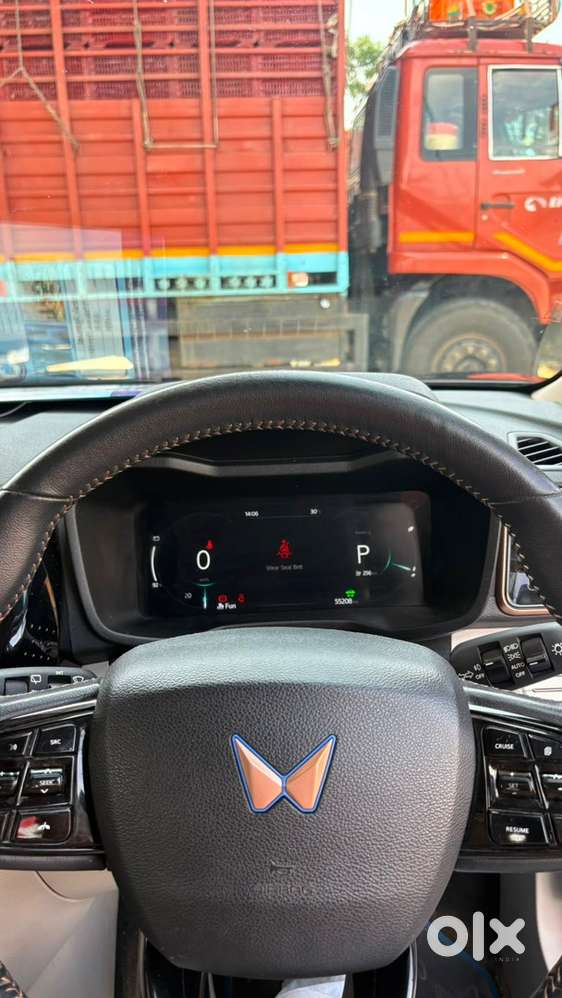 Mahindra Xuv400 2024 Electric Well Maintained