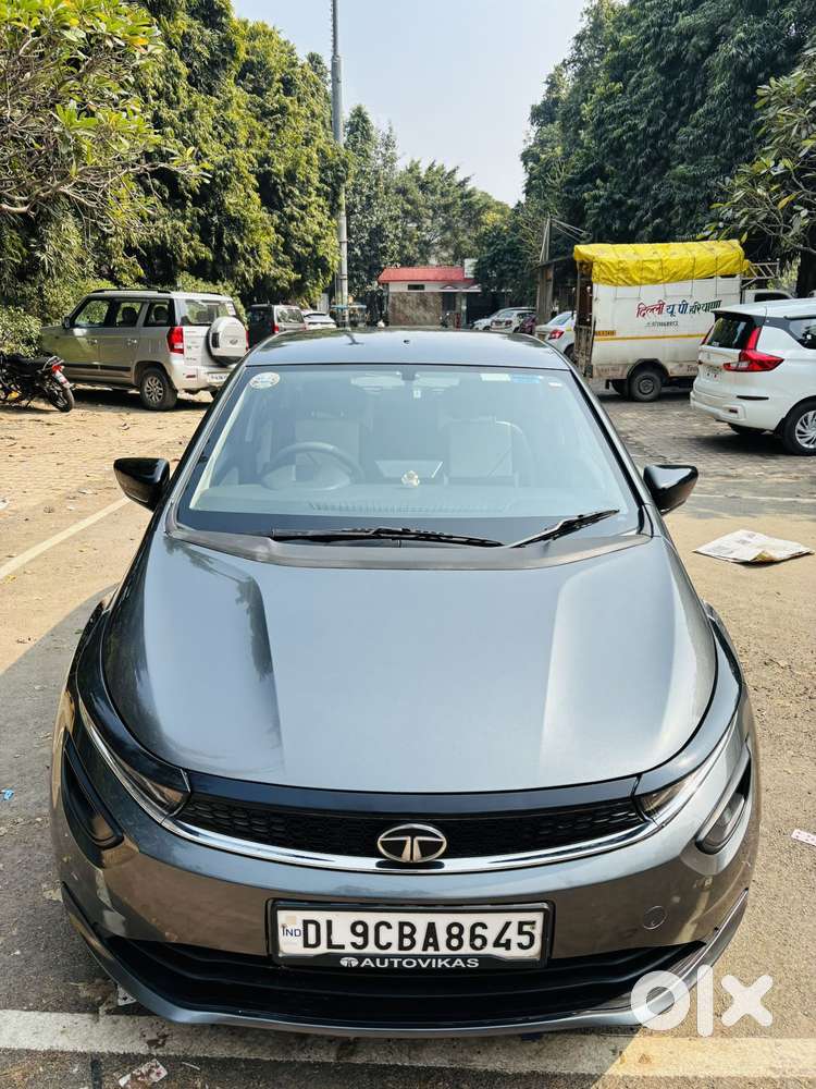 Tata Altroz 1.2 Xe, 2023, Petrol