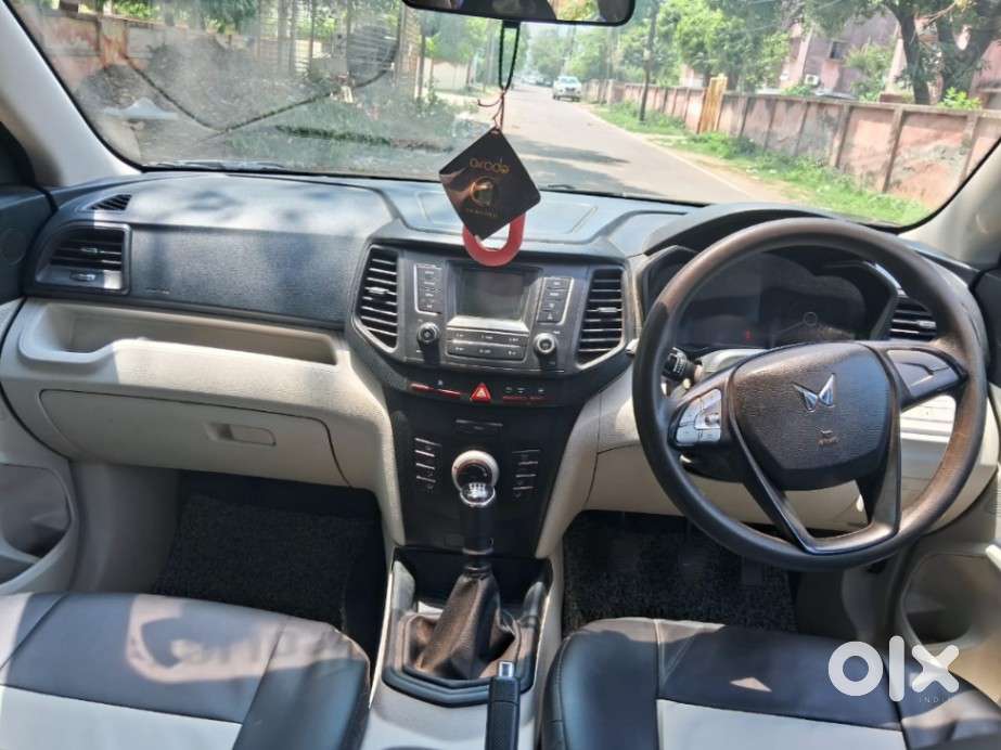 Mahindra Xuv300 W6, 2023, Petrol