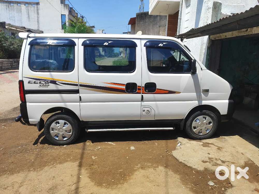 Maruti Suzuki Eeco 2022 Cng And Petrol  30600 Km Driven
