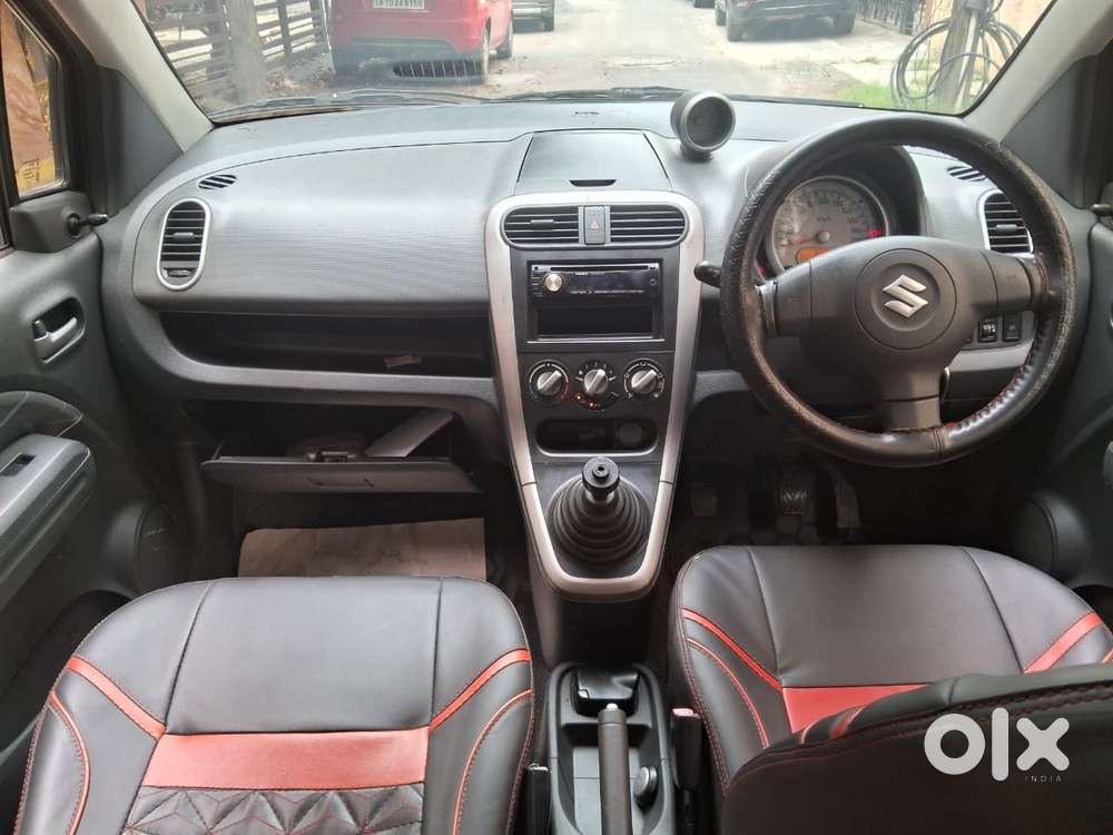 Maruti Suzuki Ritz Vxi, 2011, Petrol