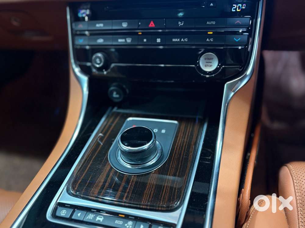 Jaguar Xf 2.0 Petrol Portfolio, 2018, Petrol