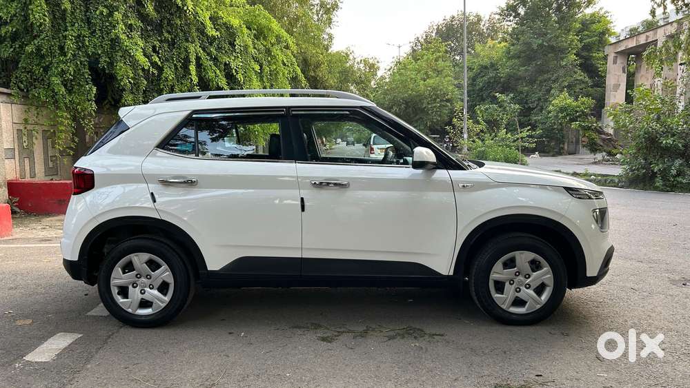 Hyundai Venue S 1.2 Petrol, 2020, Petrol