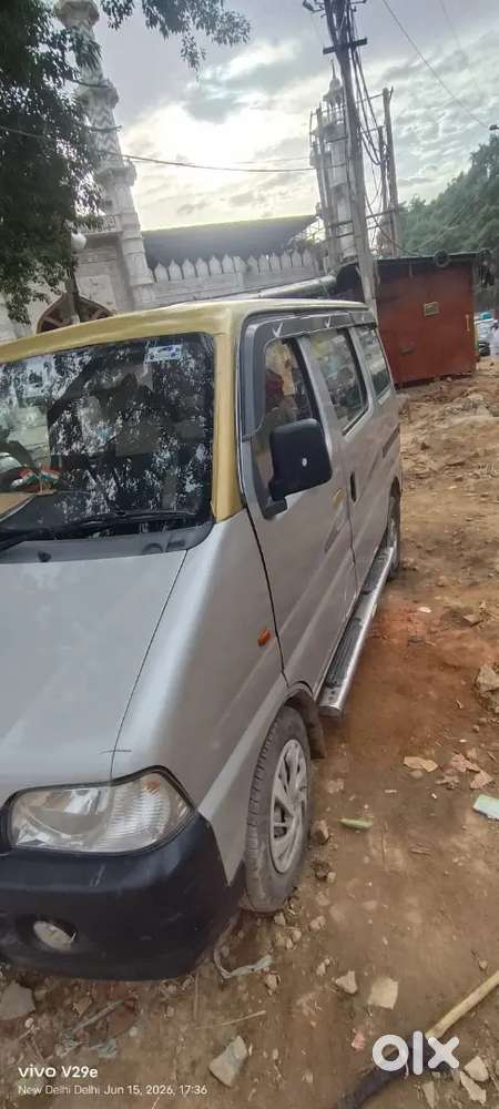 Maruti Suzuki Eeco 2000 Cng & Hybrids Well Maintained