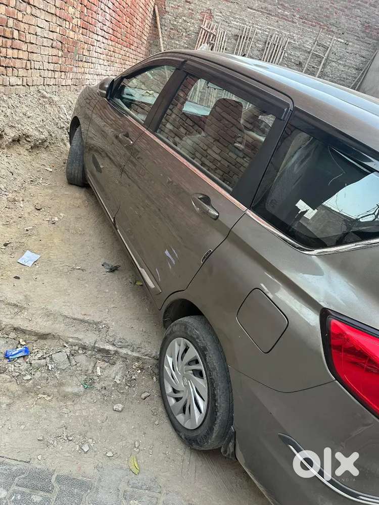 Maruti Suzuki Ertiga 2022 Cng & Hybrids 68000 Km Driven