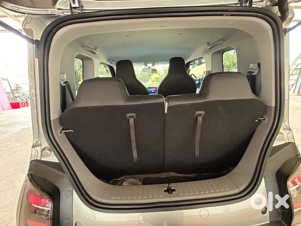 Mg Comet Ev 2025 Electric 2900 Km Driven