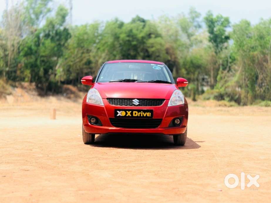 Maruti Suzuki Swift Vxi 1.2 Abs Bs-iv, 2014, Petrol