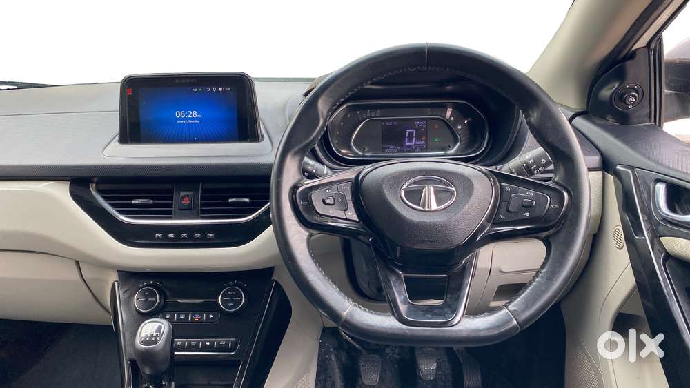 Tata Nexon 1.2 Revotron Xz Plus, 2022, Petrol