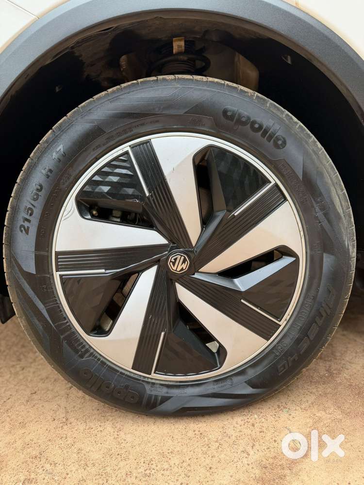 Mg Zs Ev Exclusive Iconic Ivory, 2023, Electric