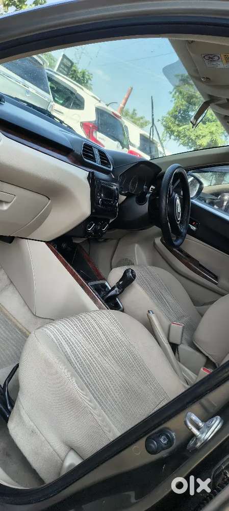 Maruti Suzuki Dzire 2019 Petrol 58000 Km Driven