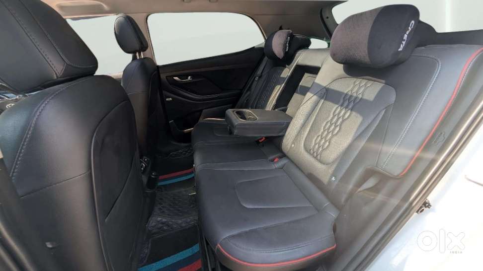 Hyundai Creta Sx (o) 1.5 Diesel Automatic Knight Dual Tone, 2023, Di..