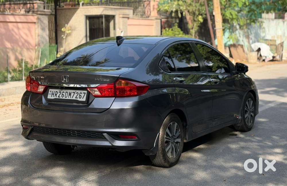 Honda City V At Exclusive, 2018, Petrol