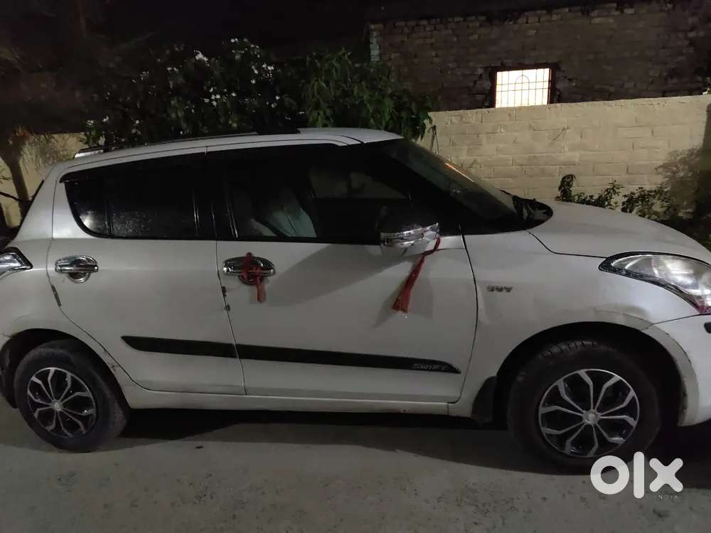 Maruti Suzuki Swift Vxi 2014 कार