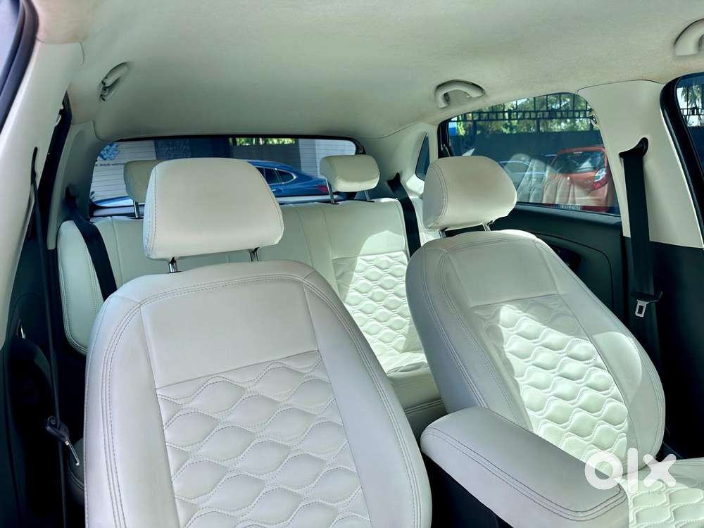 Volkswagen Polo 1.0 Legend Edition Tsi At, 2022, Petrol