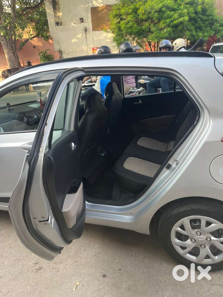 Hyundai Grand I10 1.2 Kappa Sportz Dual Tone, 2018, Cng & Hybrids