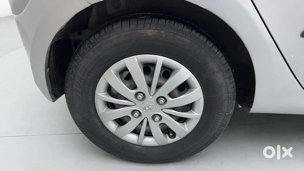 Hyundai I10 Sportz 1.1 Irde2, 2015, Petrol