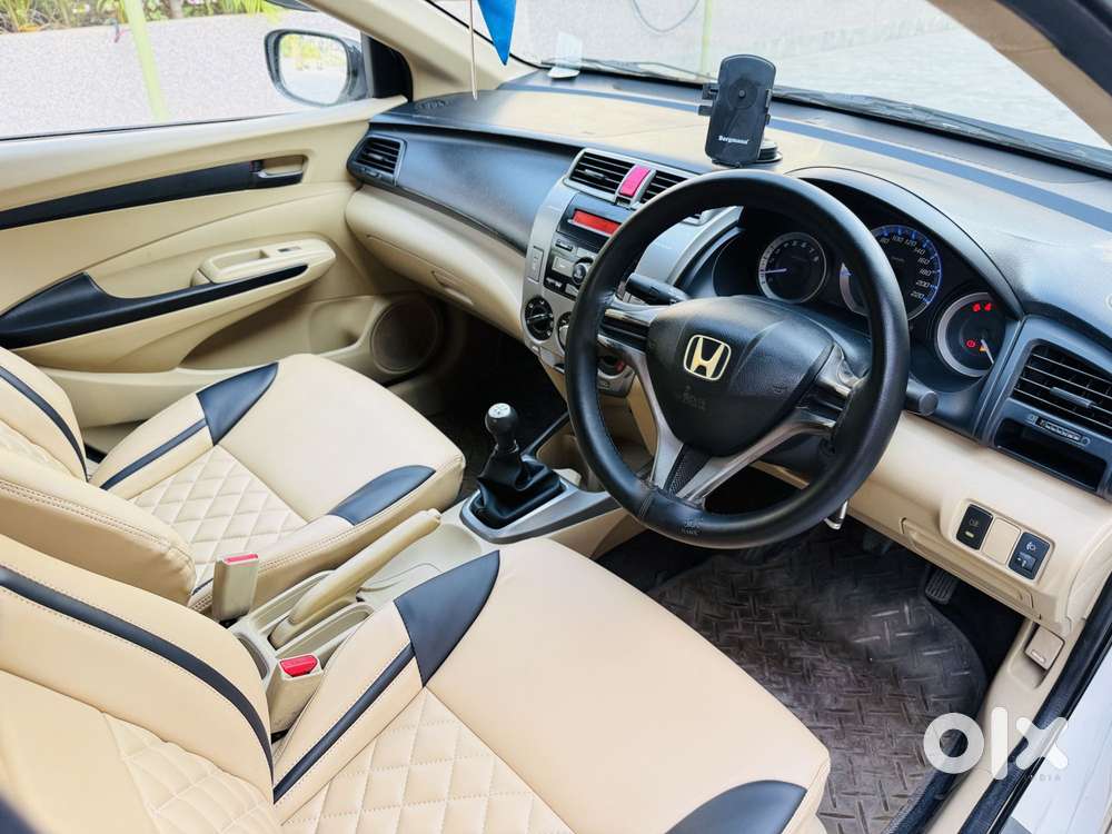 Honda City E Mt I-vtec, 2013, Petrol