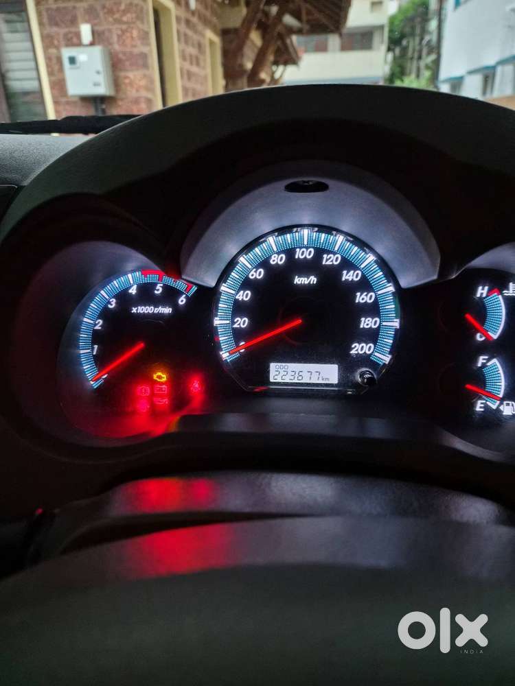Toyota Fortuner 3.0 2012