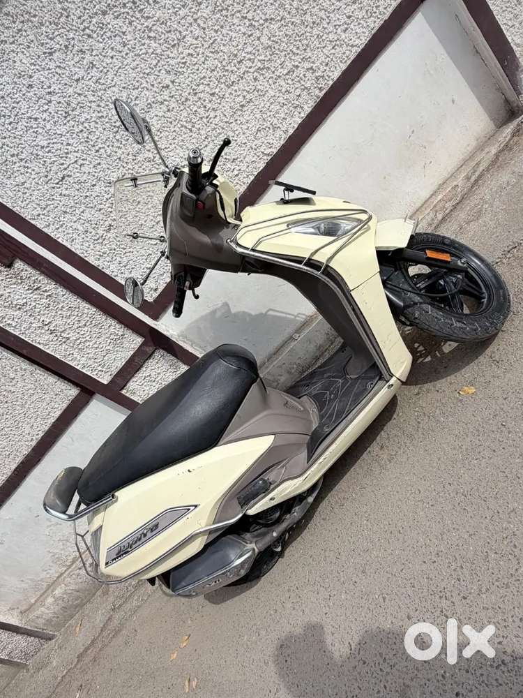 TVS Jupiter 125 2019 Petrol - Scooters in Trikuta Nagar, Jammu - 1859535764