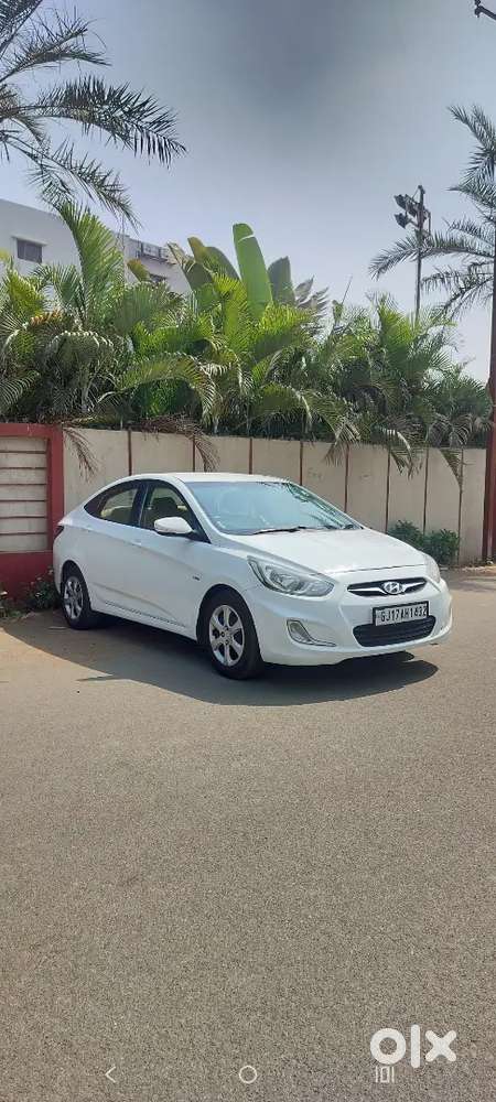 Hyundai Verna Crdi 2013