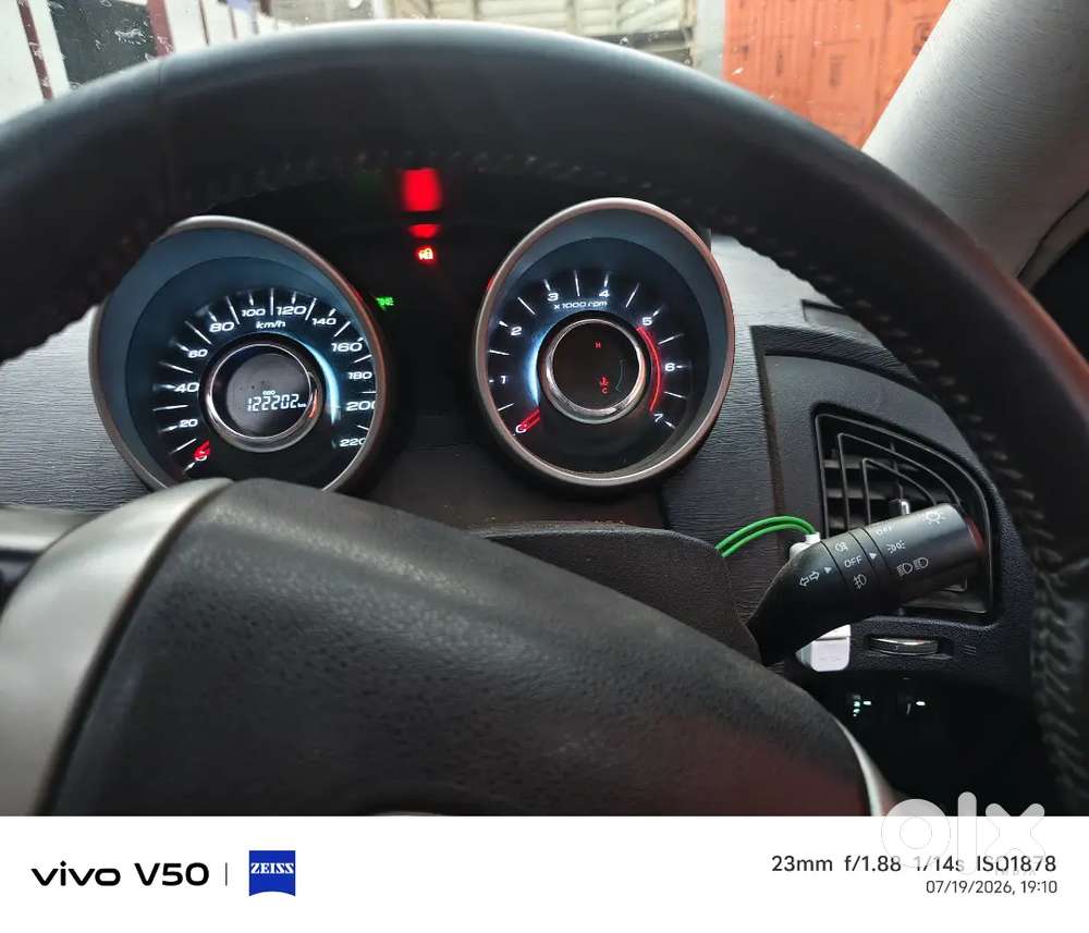 Mahindra Xuv500 2.2 W10 2017