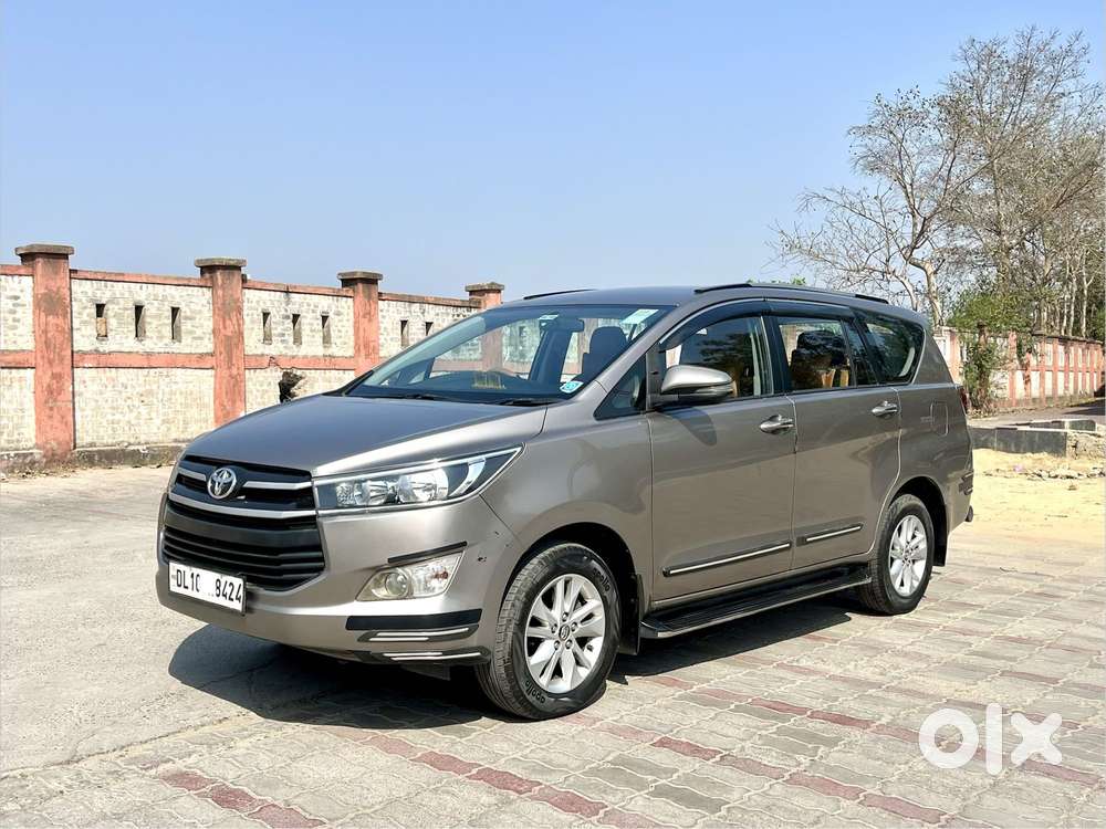 Toyota Innova Crysta