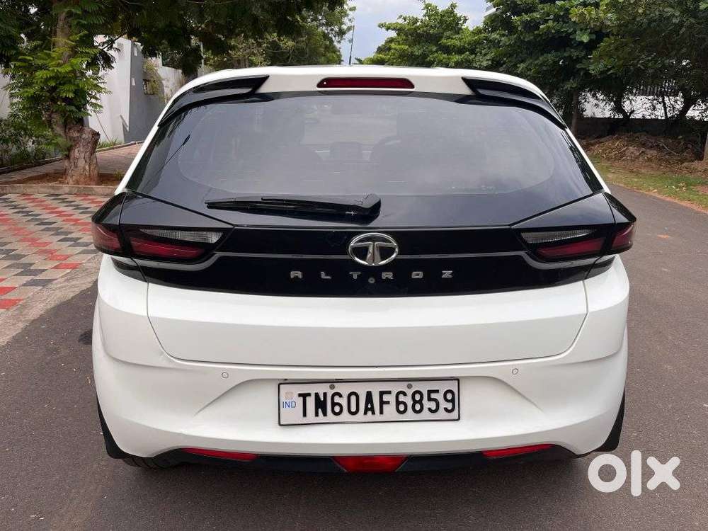 Tata Altroz, 2020, Petrol