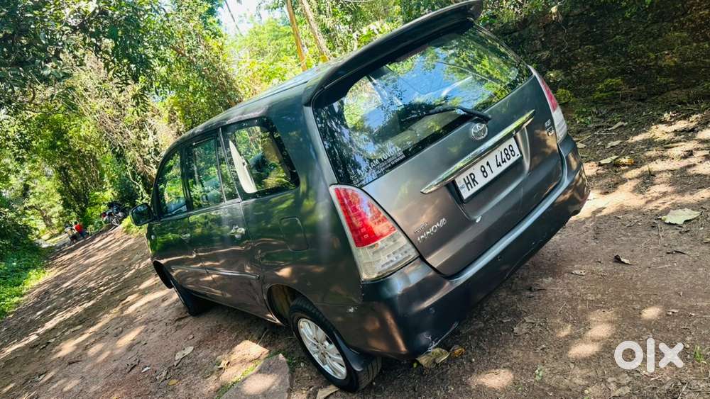Toyota Innova 2012 Diesel