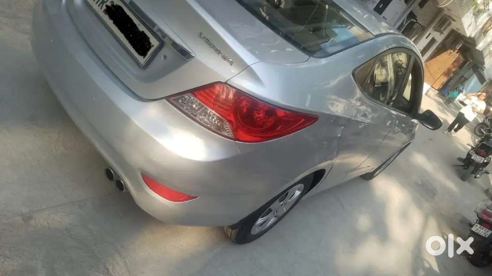 Hyundai Verna 2012 Petrol 79000 Km Driven