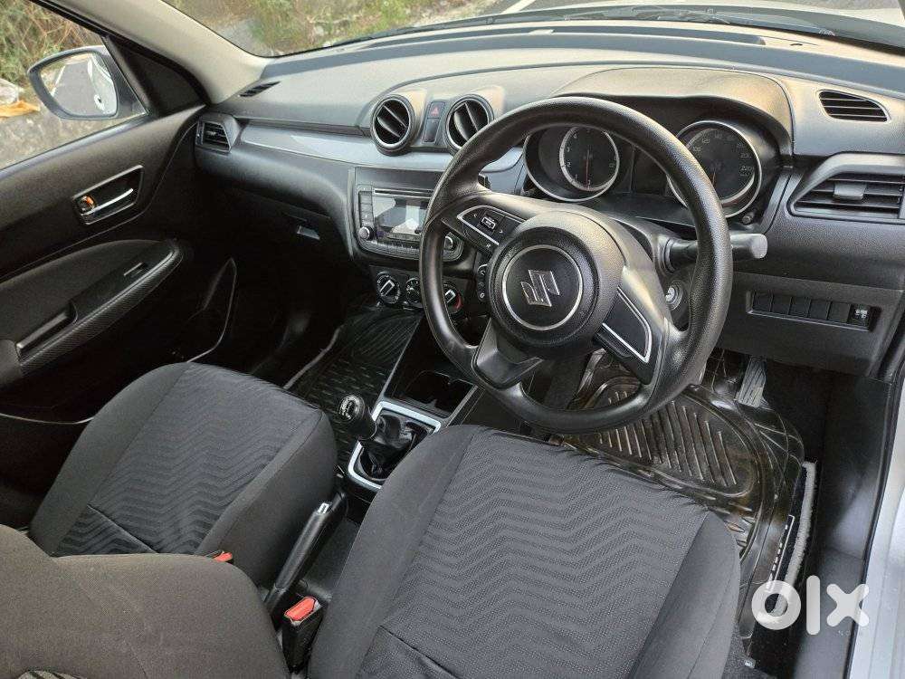 Maruti Suzuki Swift Vxi + Manual, 2019, Petrol