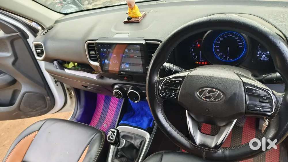 Hyundai Venue 2019 Diesel Well Maintained