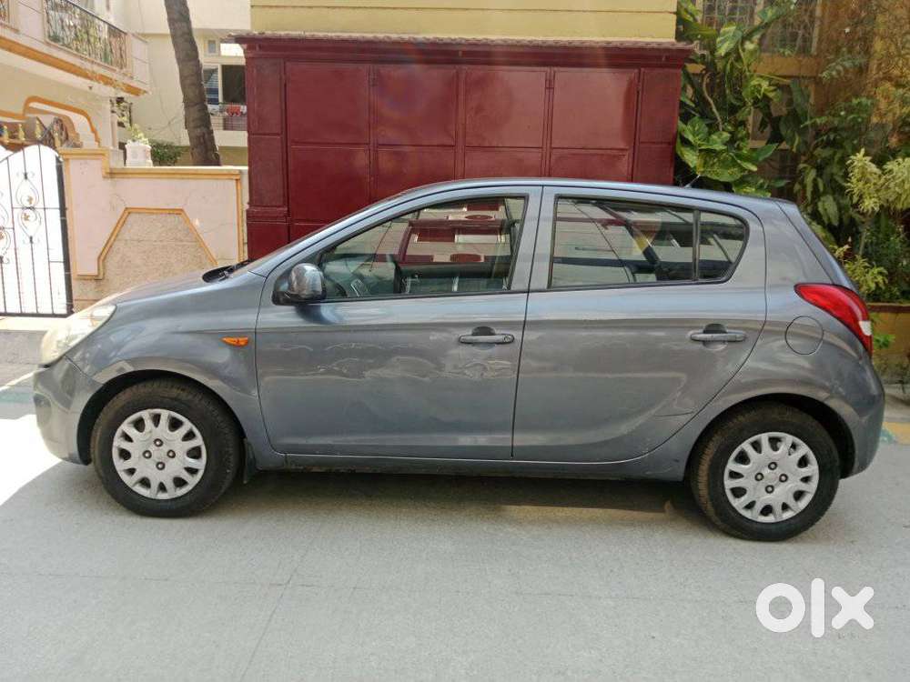 Hyundai I20 Magna, 2011, Petrol