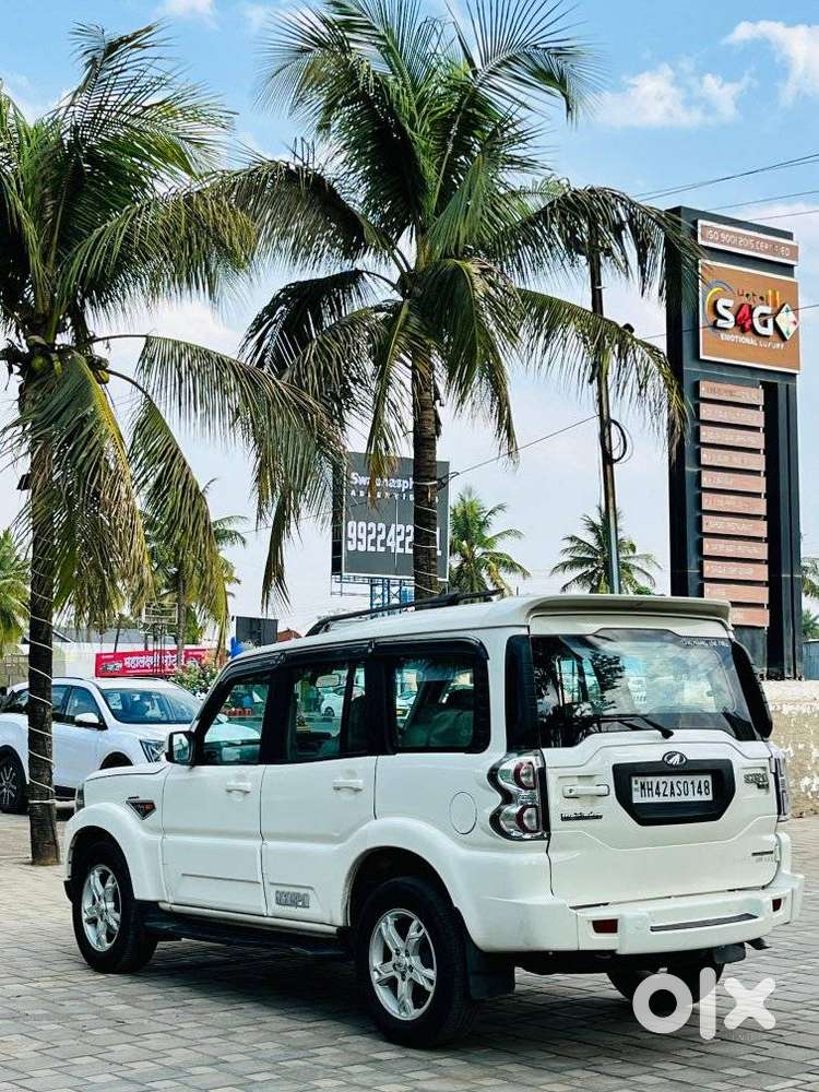 Mahindra Scorpio S10 7 Seater, 2017, Diesel