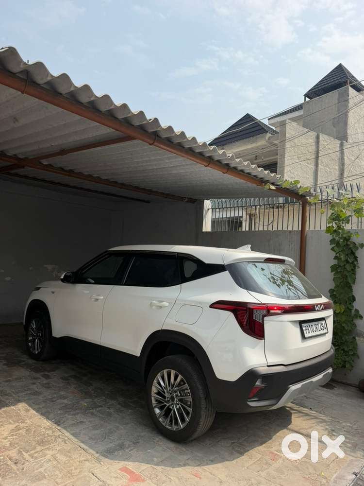 Kia Seltos Petrol 2024