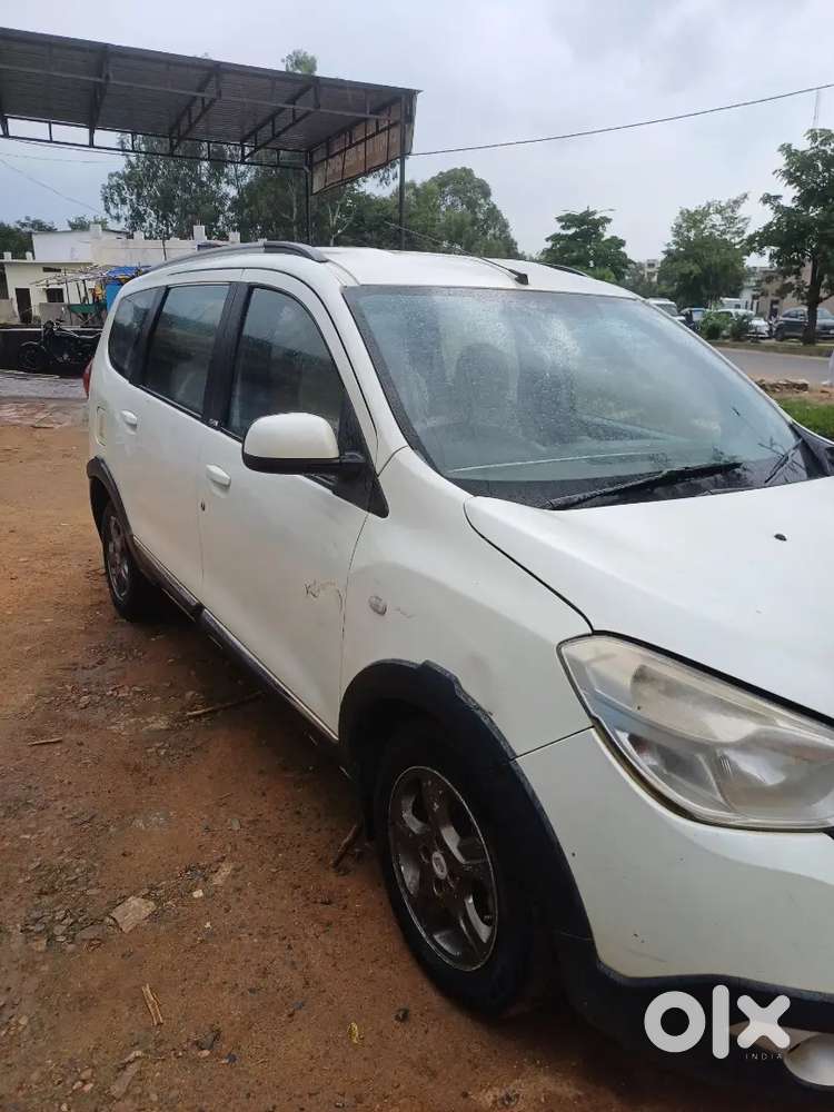 Renault Lodgy 2018, In A Very Good Condition Urgent Sale