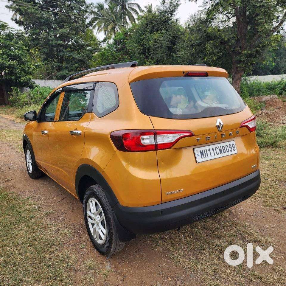 Renault Triber 1.0 Rxe, 2021, Petrol