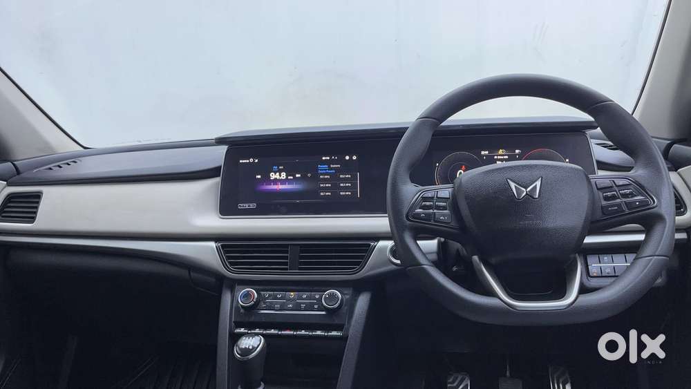 Mahindra Xuv700 2.2 Ax 5 Diesel Mt 7 Str, 2024, Diesel