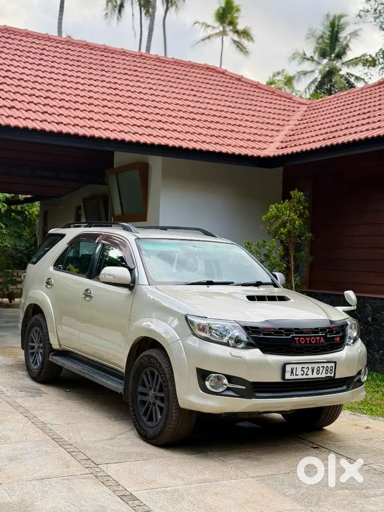 Toyota Fortuner 2015 4×4 Re Registration- 2nd Owner