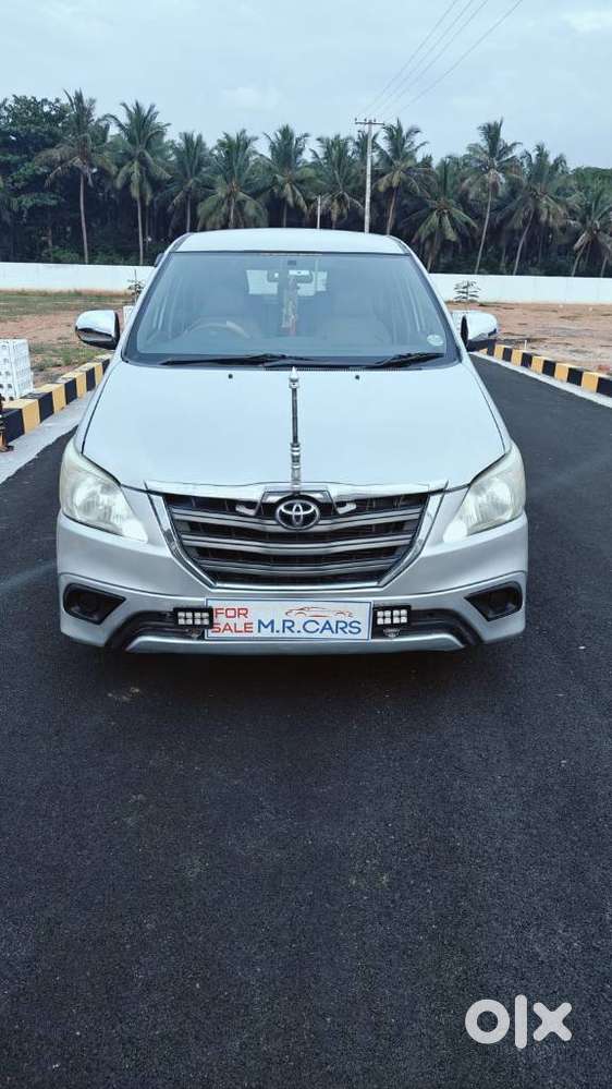 Toyota Innova 2.5 Gx 7 Str Bs-iii, 2014, Diesel