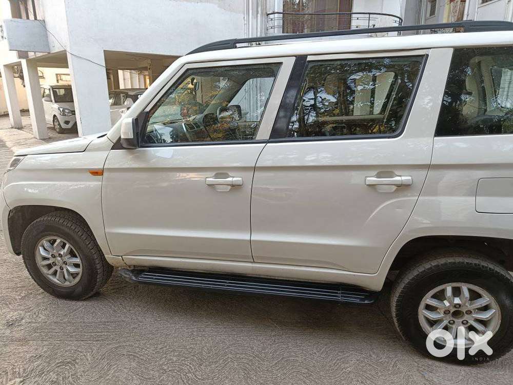 Mahindra Tuv 300 T8, 2016, Diesel