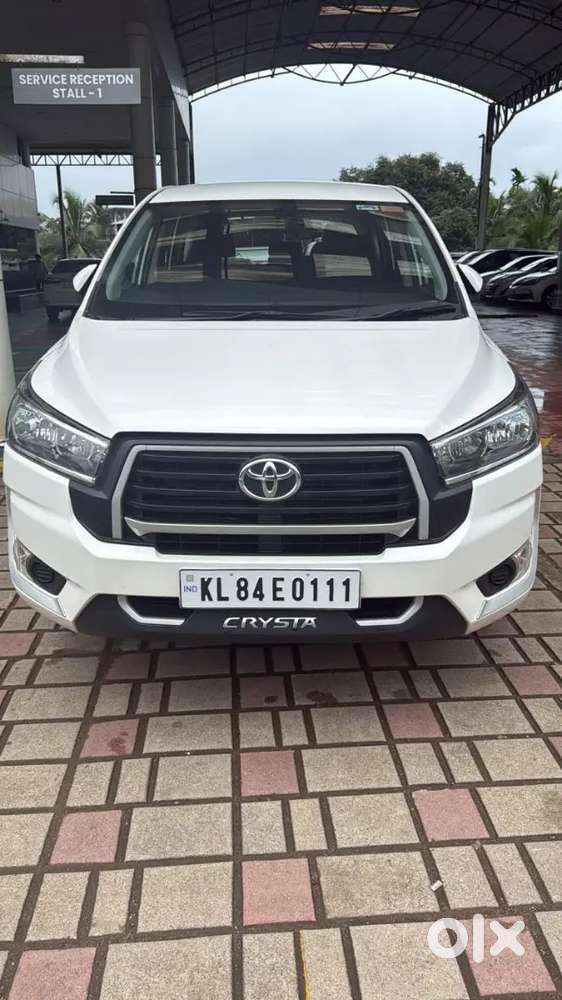 Toyota Innova Crysta 2025 Diesel 18000 Km Driven
