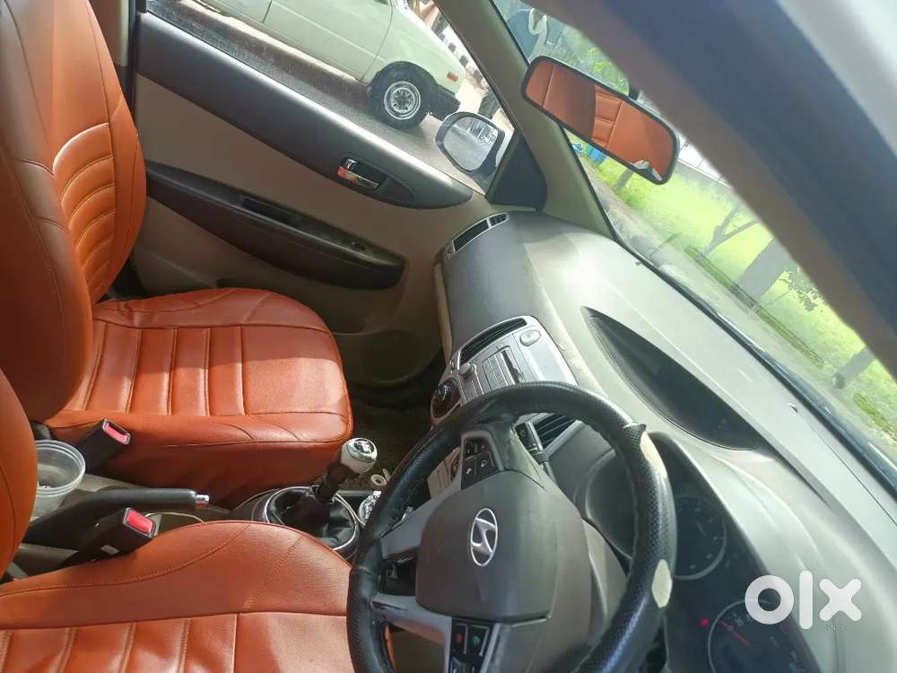 Hyundai I20 Sportz 2011