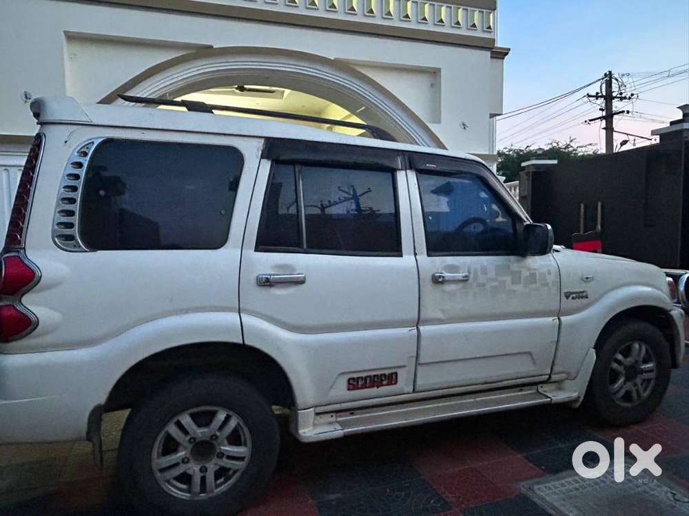 Mahindra Scorpio 2.2 Vlx 2012 Diesel Manual Second Owner