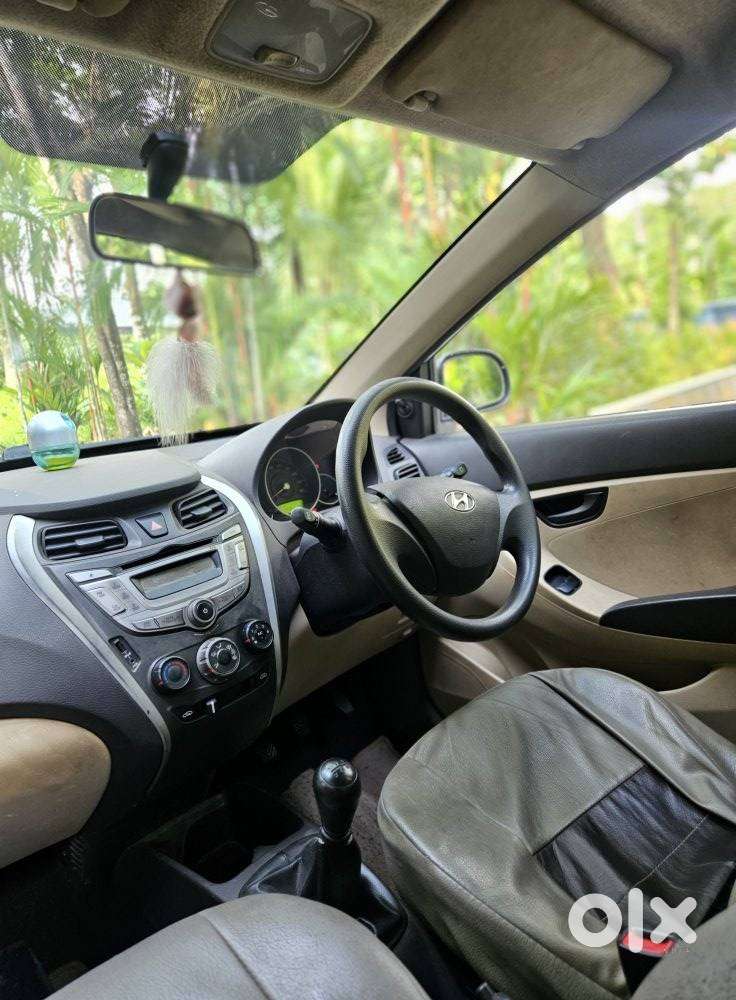Hyundai Eon Magna, 2012