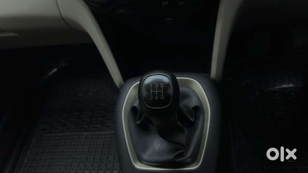 Hyundai Santro Sportz, 2022, Petrol