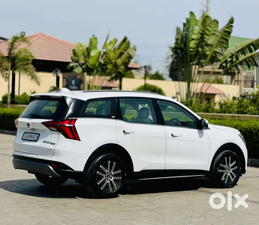 Mahindra Xuv700 2.2 Ax 7 Diesel Mt Luxury Pack Str, 2023, Diesel
