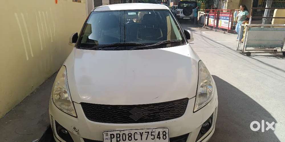 Maruti Suzuki Swift 2015 Diesel 98000 Km Driven