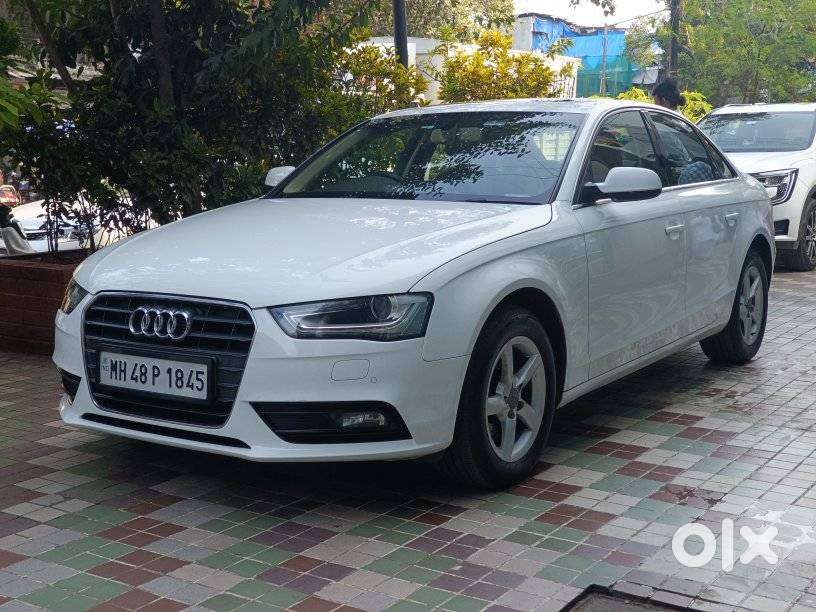 Audi A4 2.0 Tdi Premium With Sunroof, 2012, Diesel